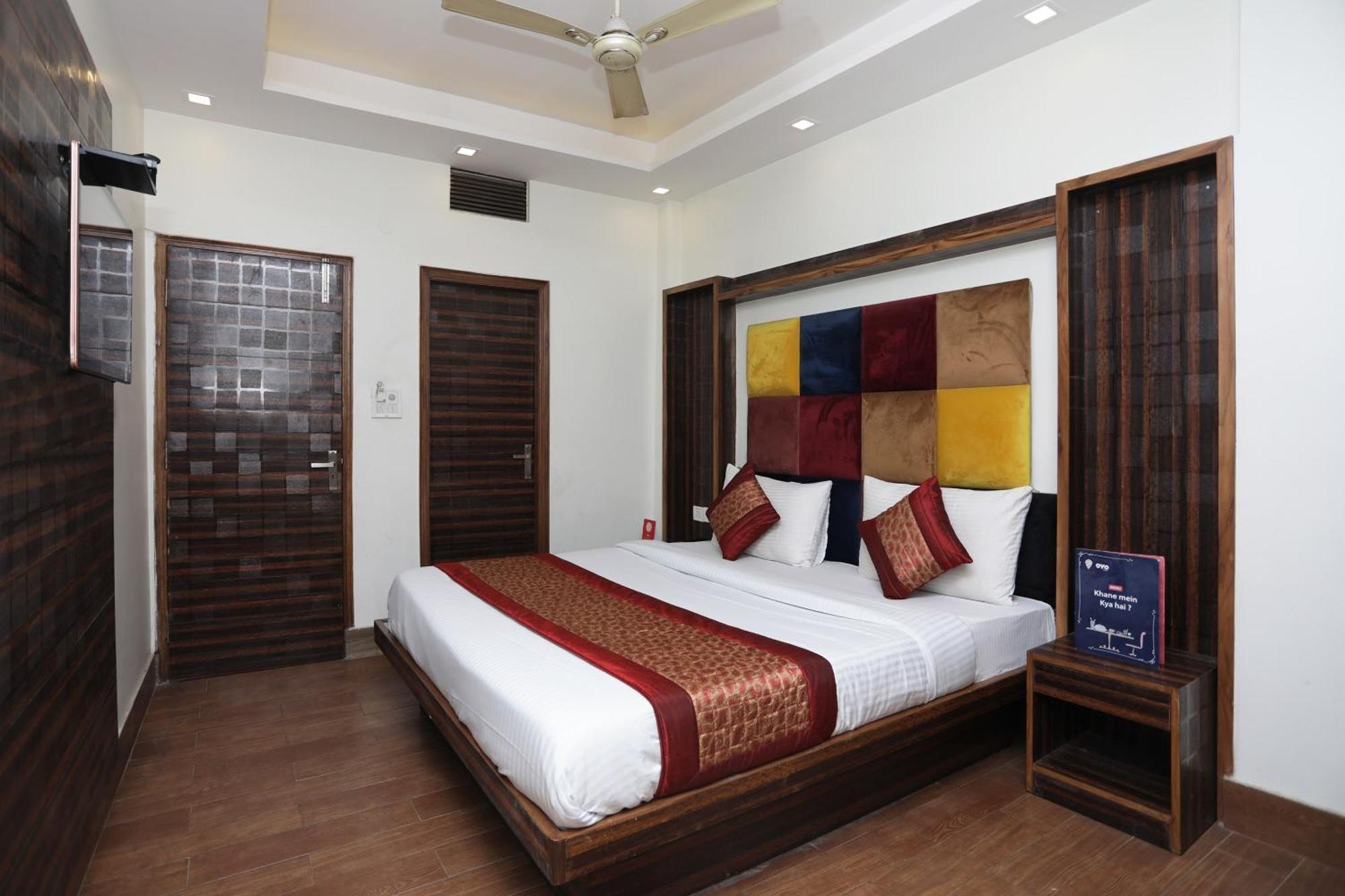 Hotel O Sun Palace Delhi  Exteriör bild
